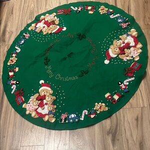 Festive Green Christmas Tree Skirt with Teddy Bear Design